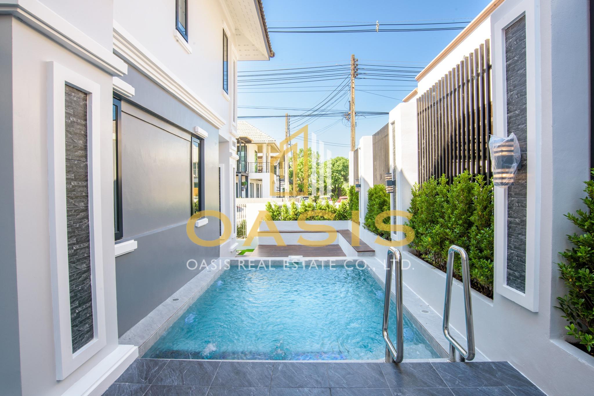 Luxury Pool Villa for Sale Central Park 2 