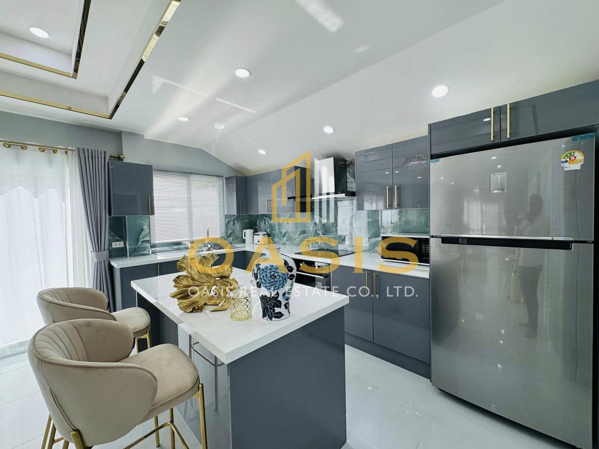 Luxury Detached House Wonderland 2 for sale