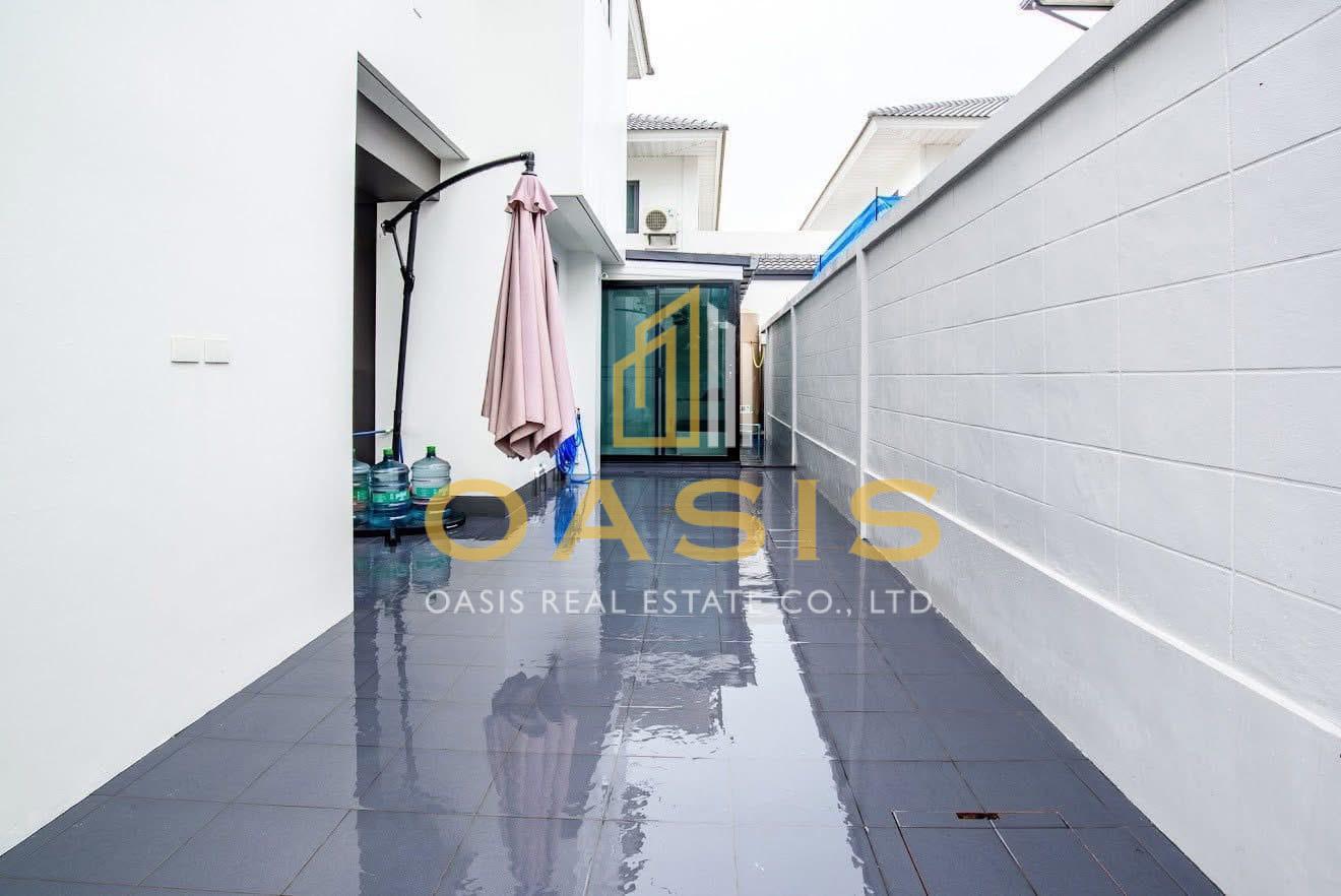 Two Storey Detached House for Sale Supalai Parkville Pattaya