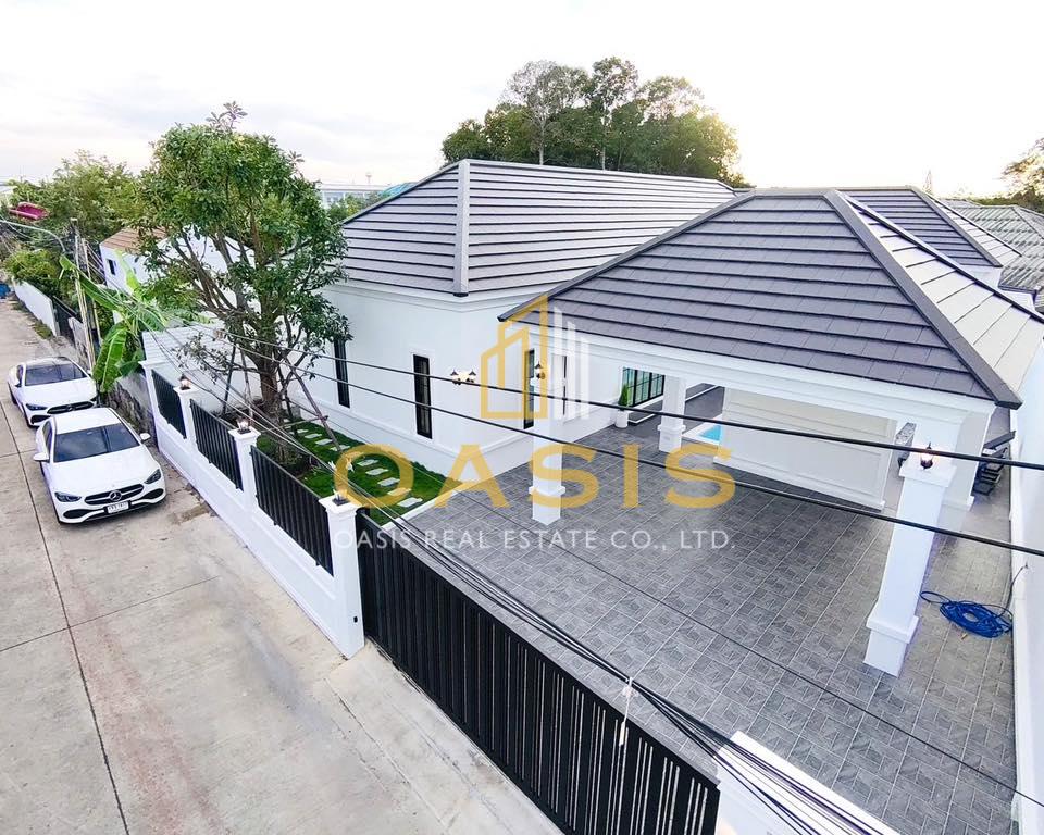 House for Sale in Soi Siam Country Club