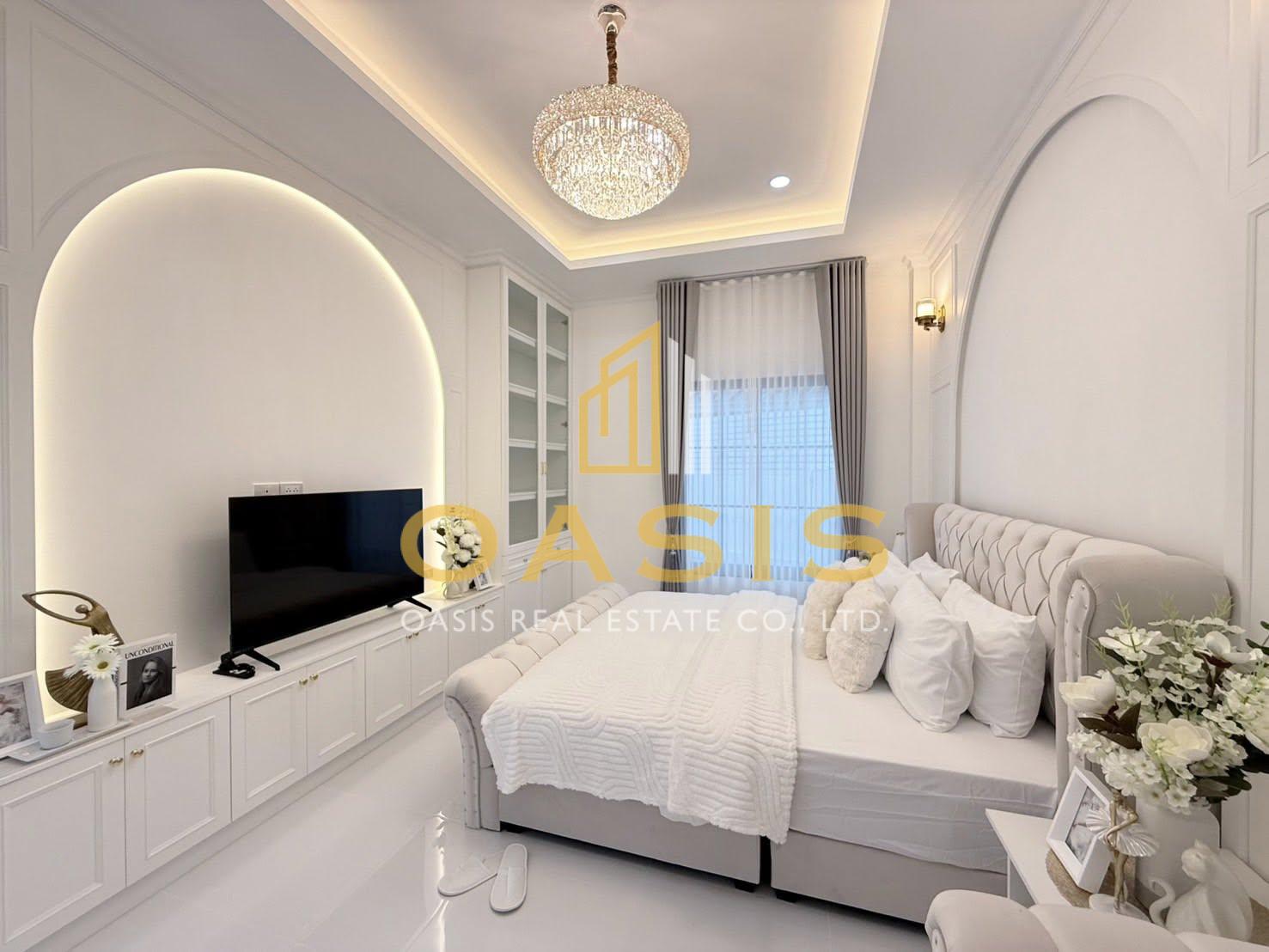 House for Sale in Soi Siam Country Club