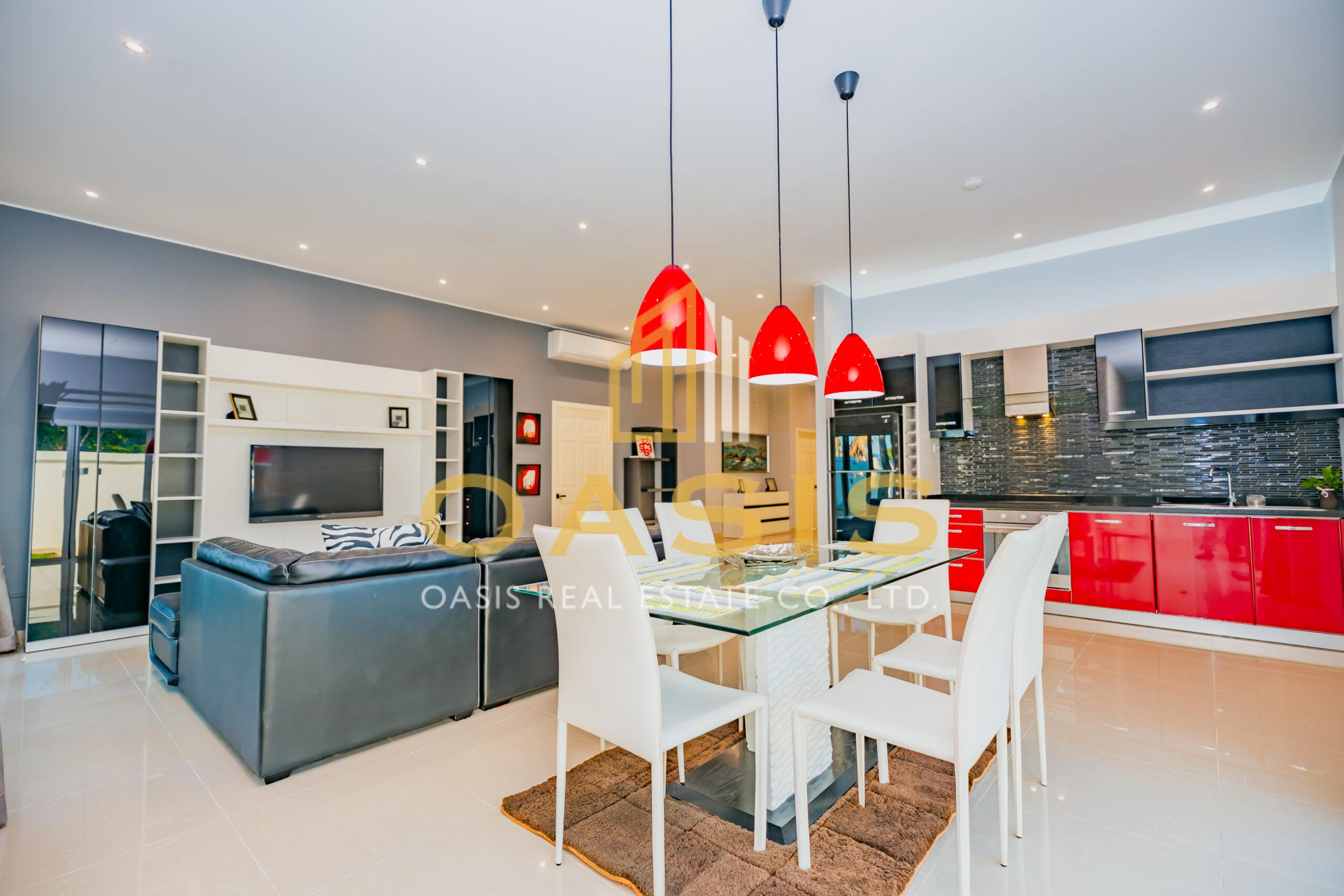 4-Bedroom Pool Villa Ban Panalee for Sale