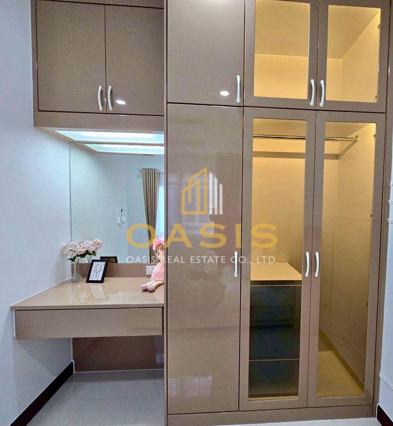 Single detached 2-storey house For rent