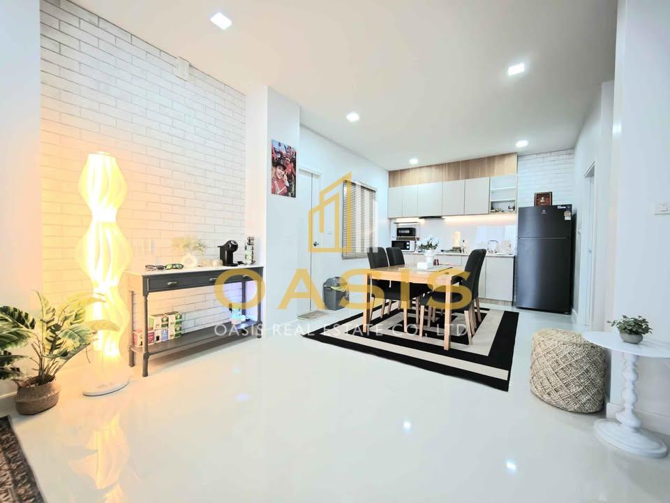 2-Storey House in a Quality Project  For Sale & Rent 