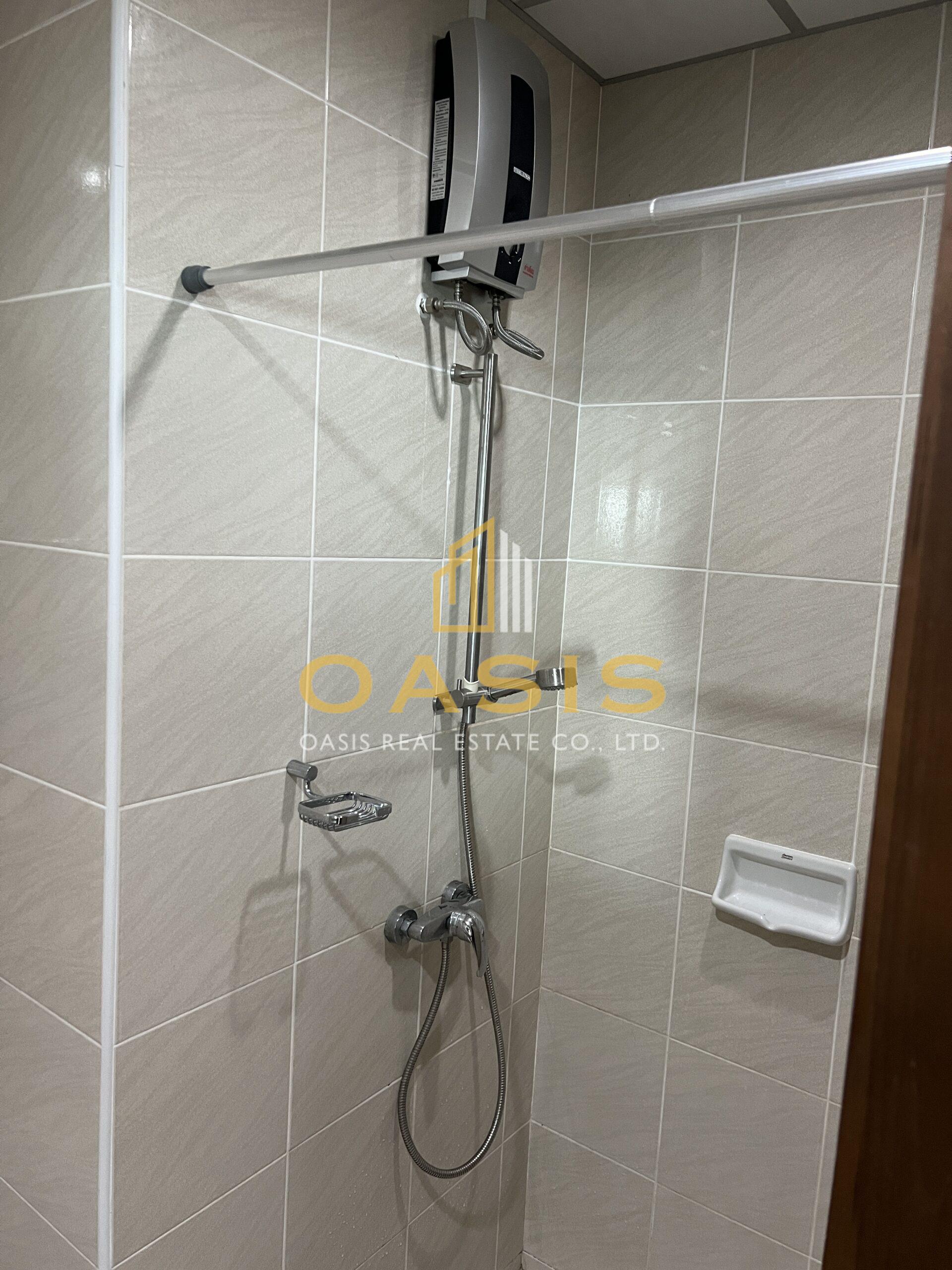 Spacious studio condominium in View Talay 7 for Sale