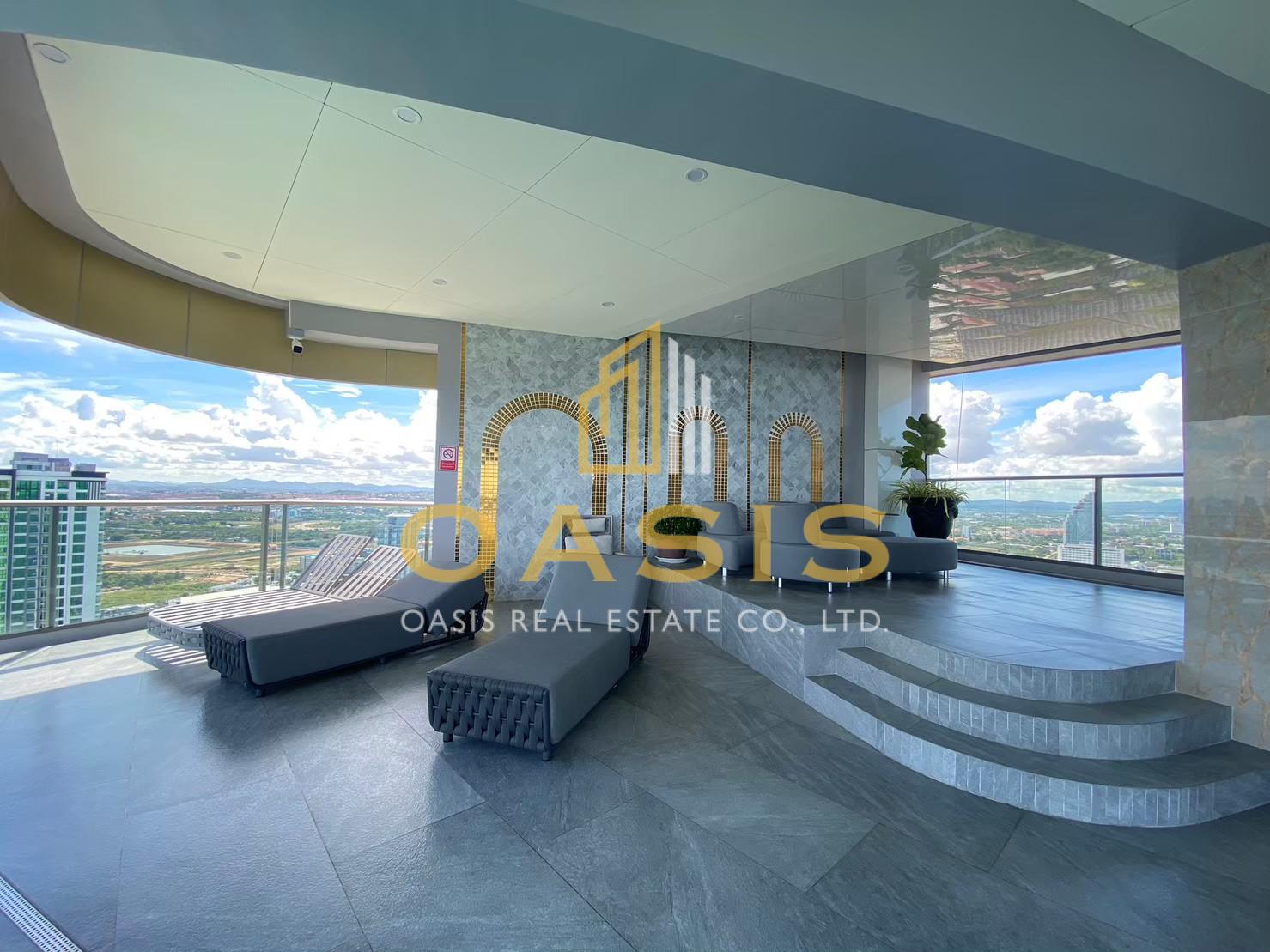 Copacabana Beach Jomtien Luxury Seaview Condo for Sale