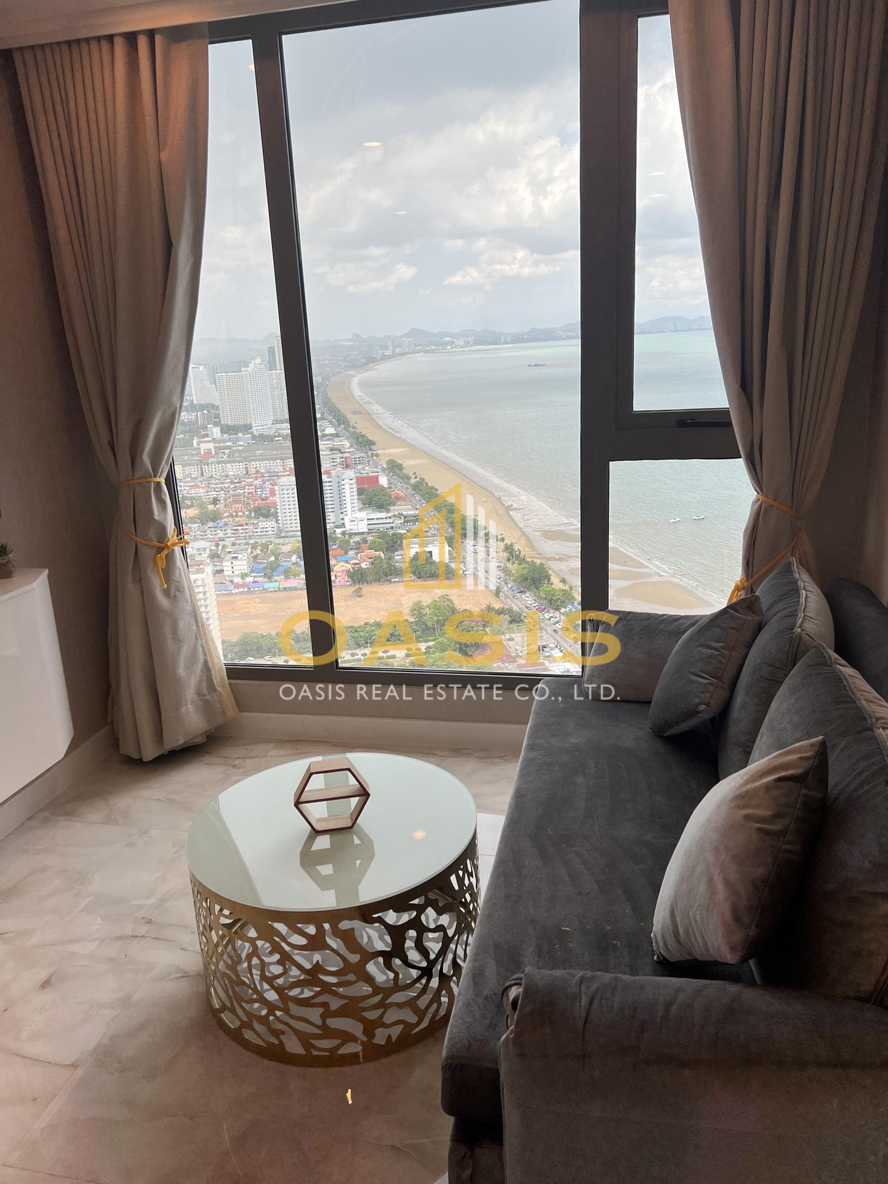 Copacabana Beach Jomtien Luxury Seaview Condo for Sale