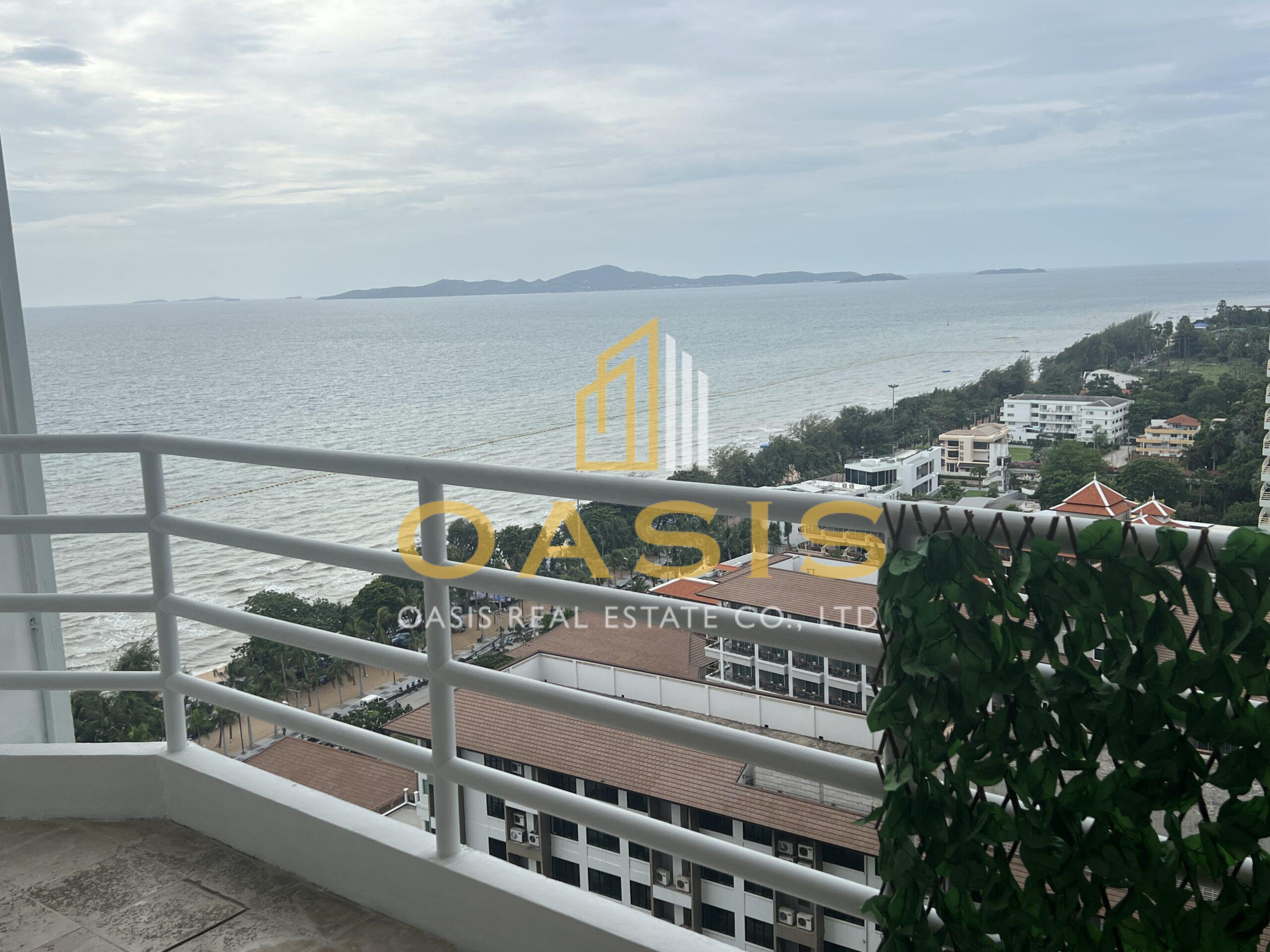 Spacious studio condominium in View Talay 7 For Sale