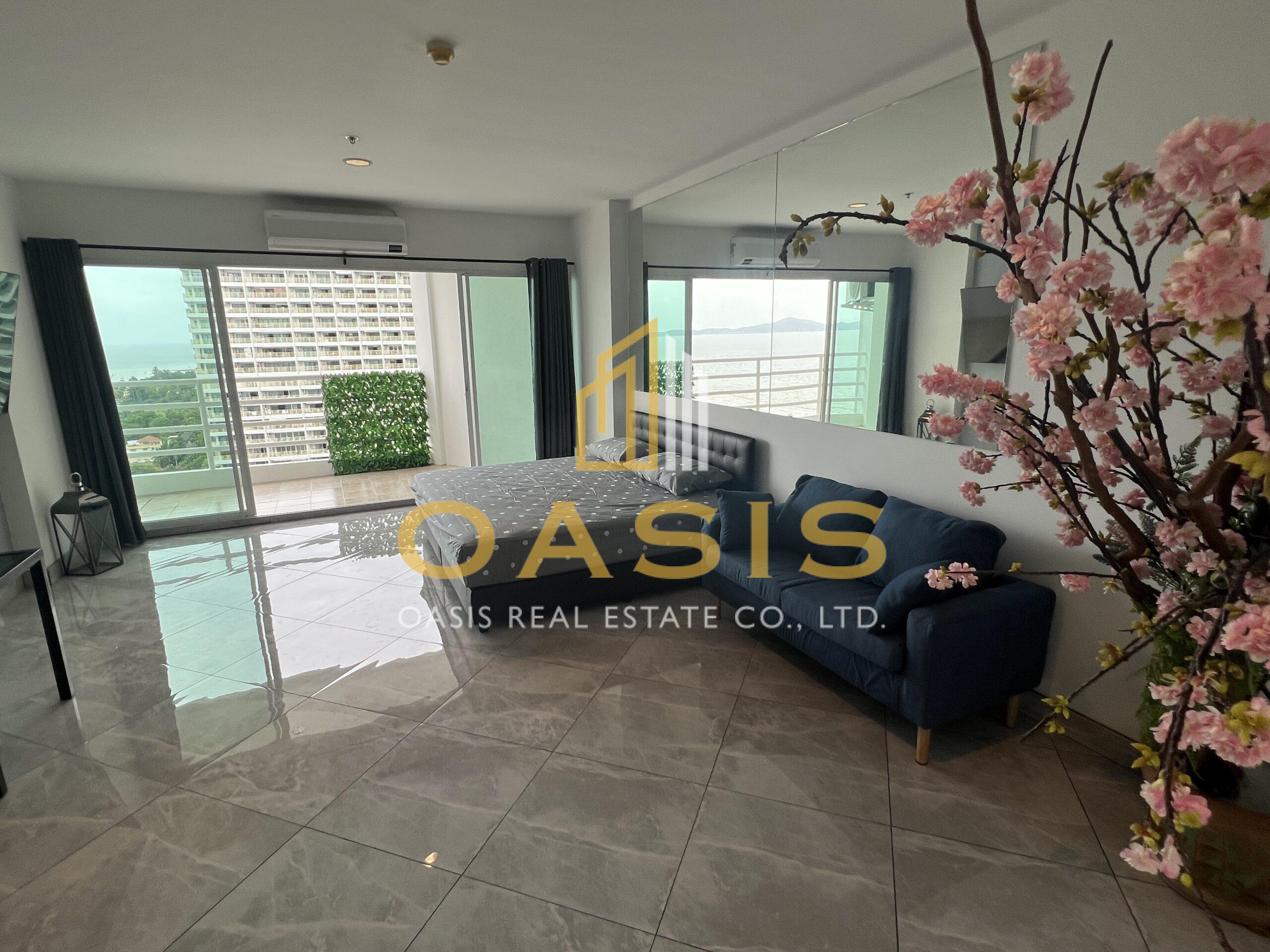 Spacious studio condominium in View Talay 7 For Sale