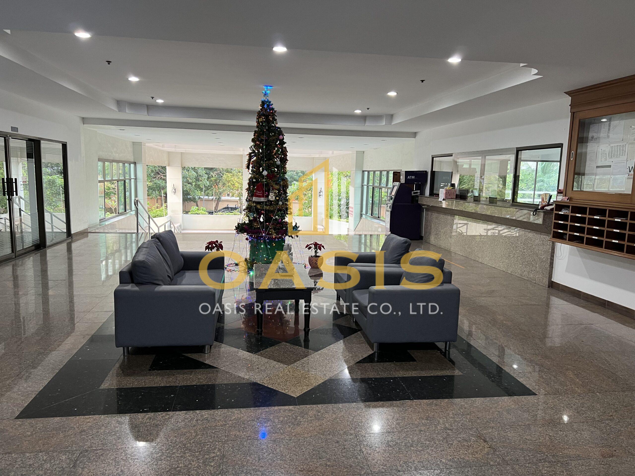 Spacious Sea-View Condo at View Talay 5C For Sale