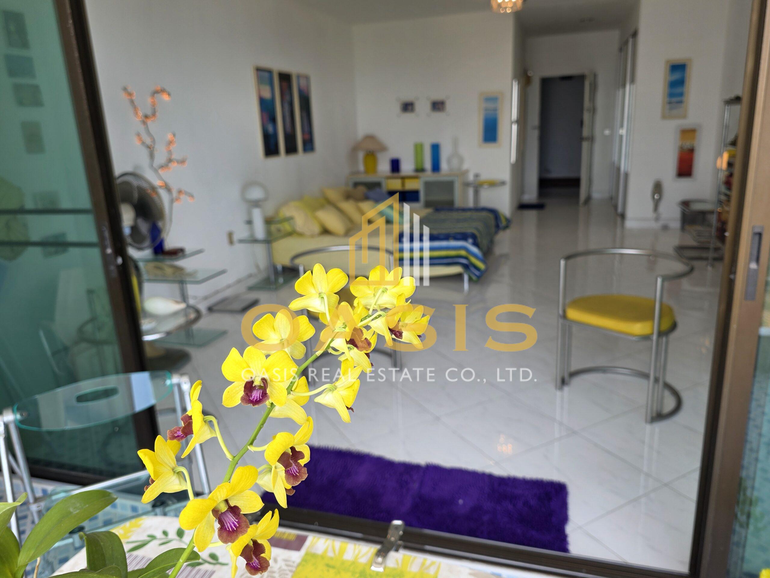 Spacious studio condominium for sale in View Talay 5C