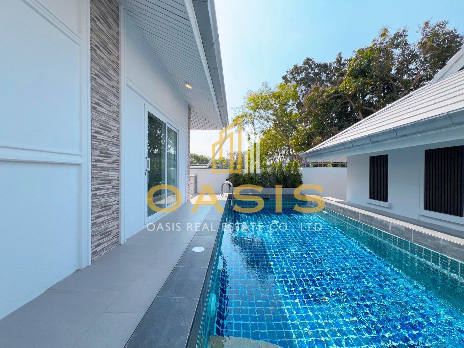 Luxury Pool Villa For Sale