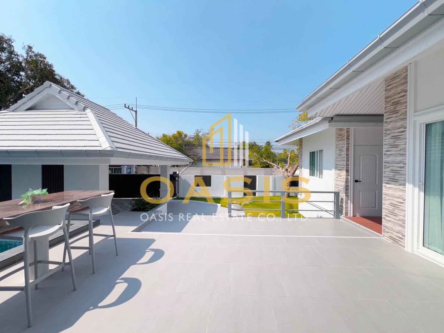 Luxury Pool Villa For Sale