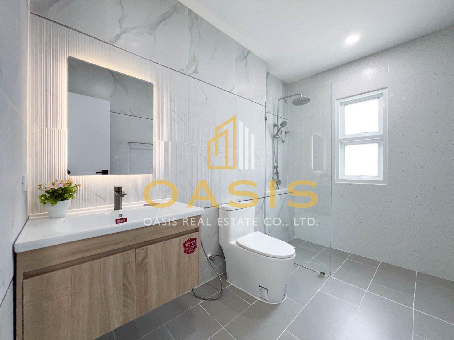 Luxury Pool Villa For Sale