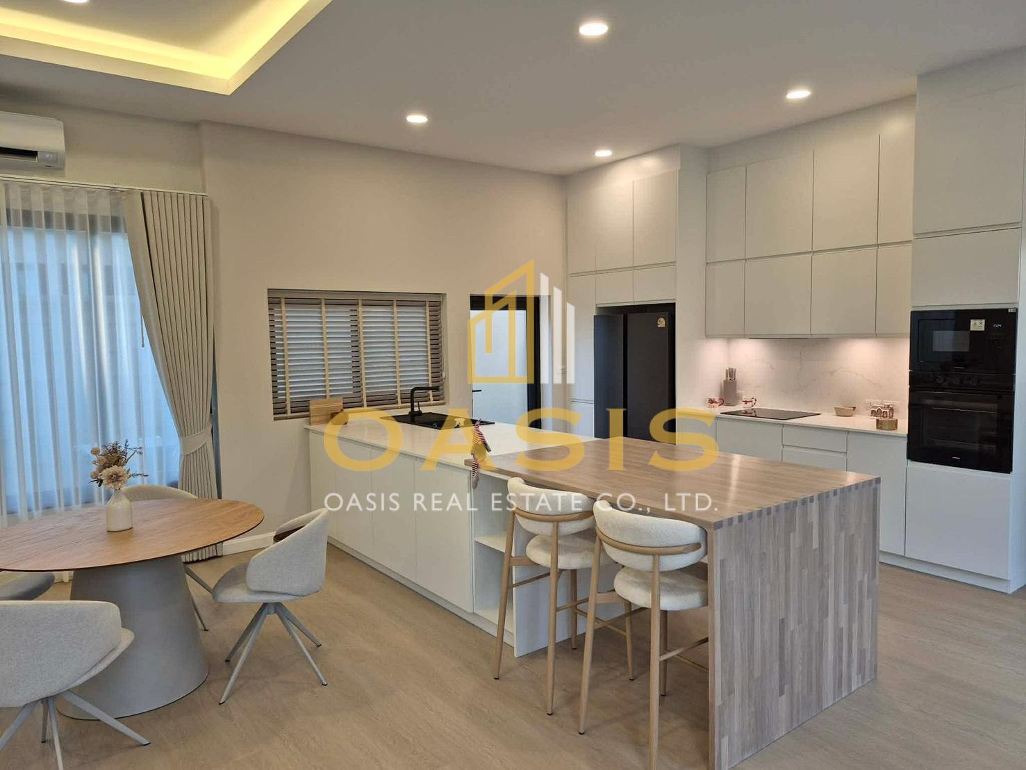 Brand New Luxury Pool Villa For Sale & Rent