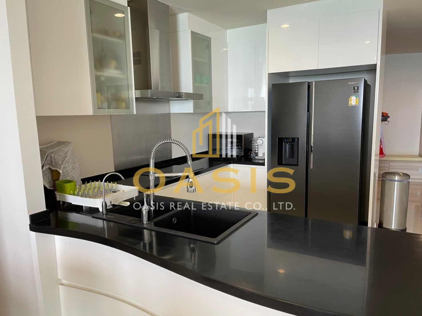Mövenpick White Sand Beach Residences Pattaya for sale and rent