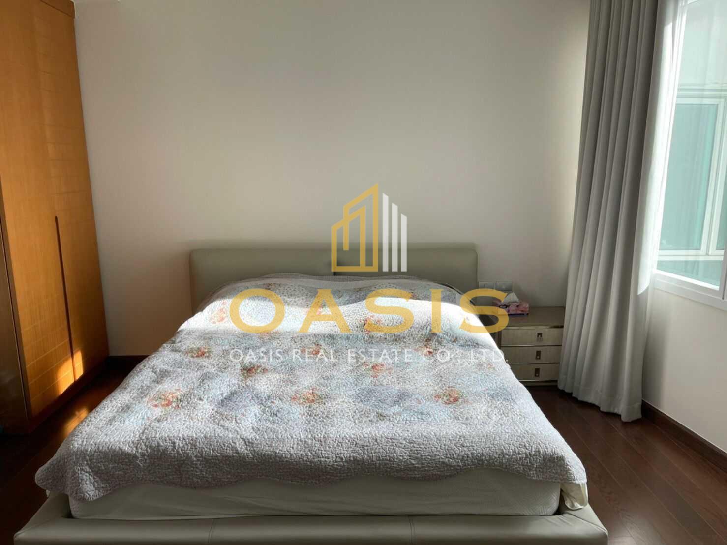 Mövenpick White Sand Beach Residences Pattaya for sale and rent
