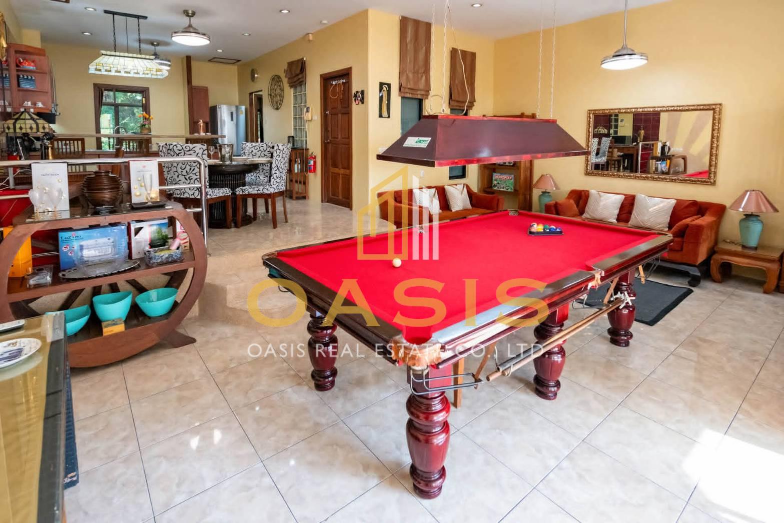 Spacious Luxury Apartment for Rent