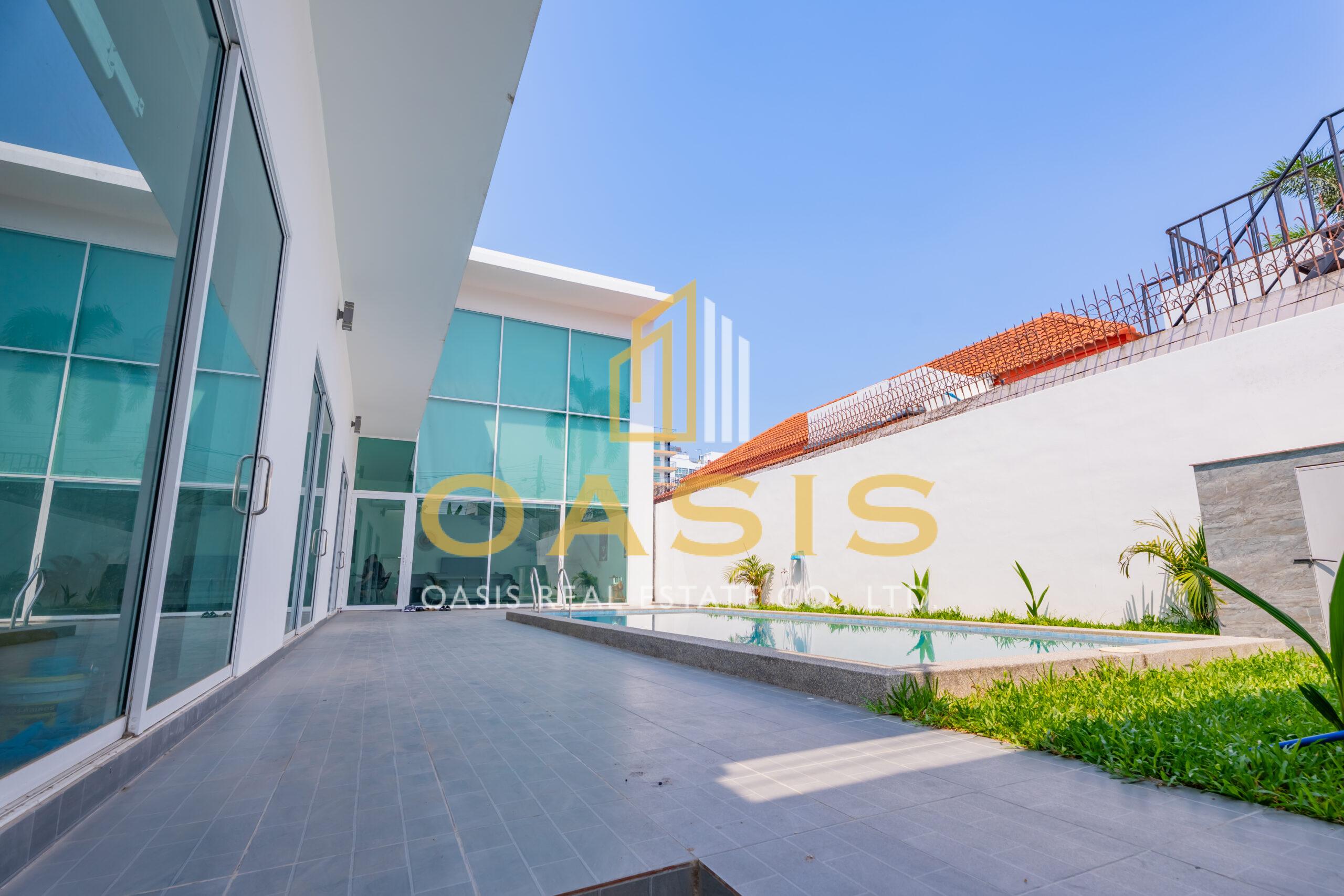 New Modern Luxury Villa for Sale or Rent  Pratumnak Hill