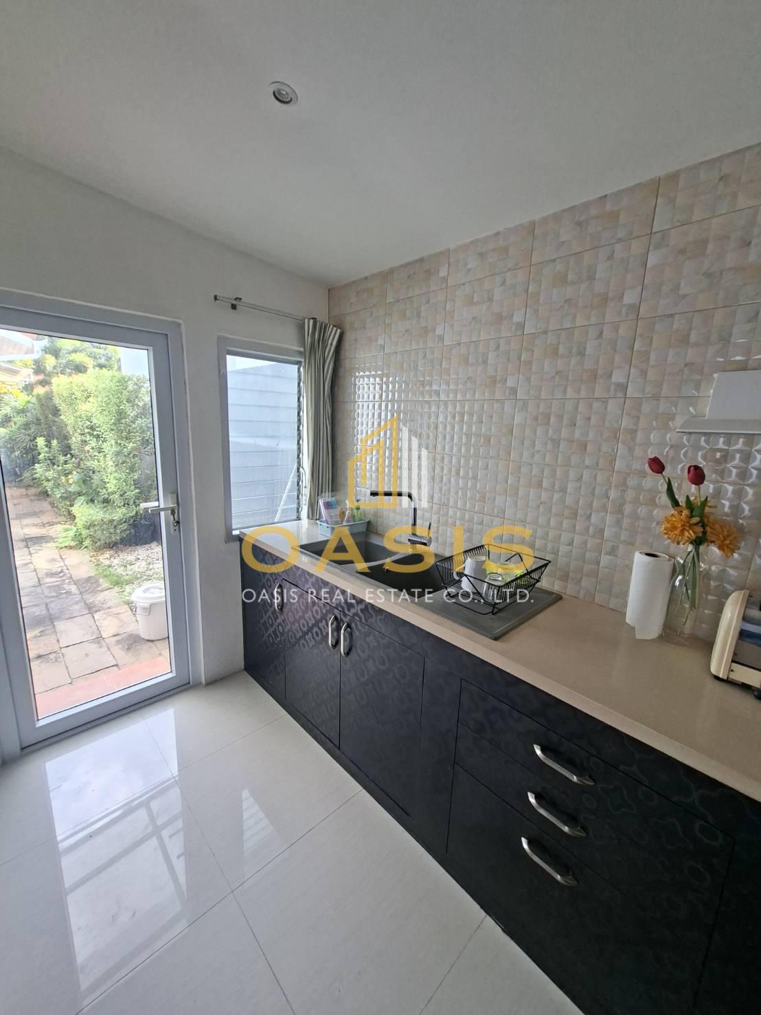 Private pool villa in Pattaya Lagoon 3 for sale