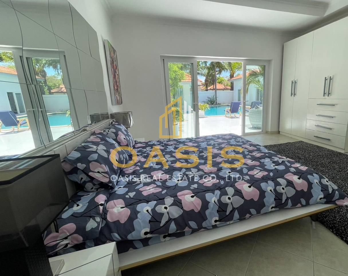 Majestic Beachfront Residence for Sale Pratumnak Hill