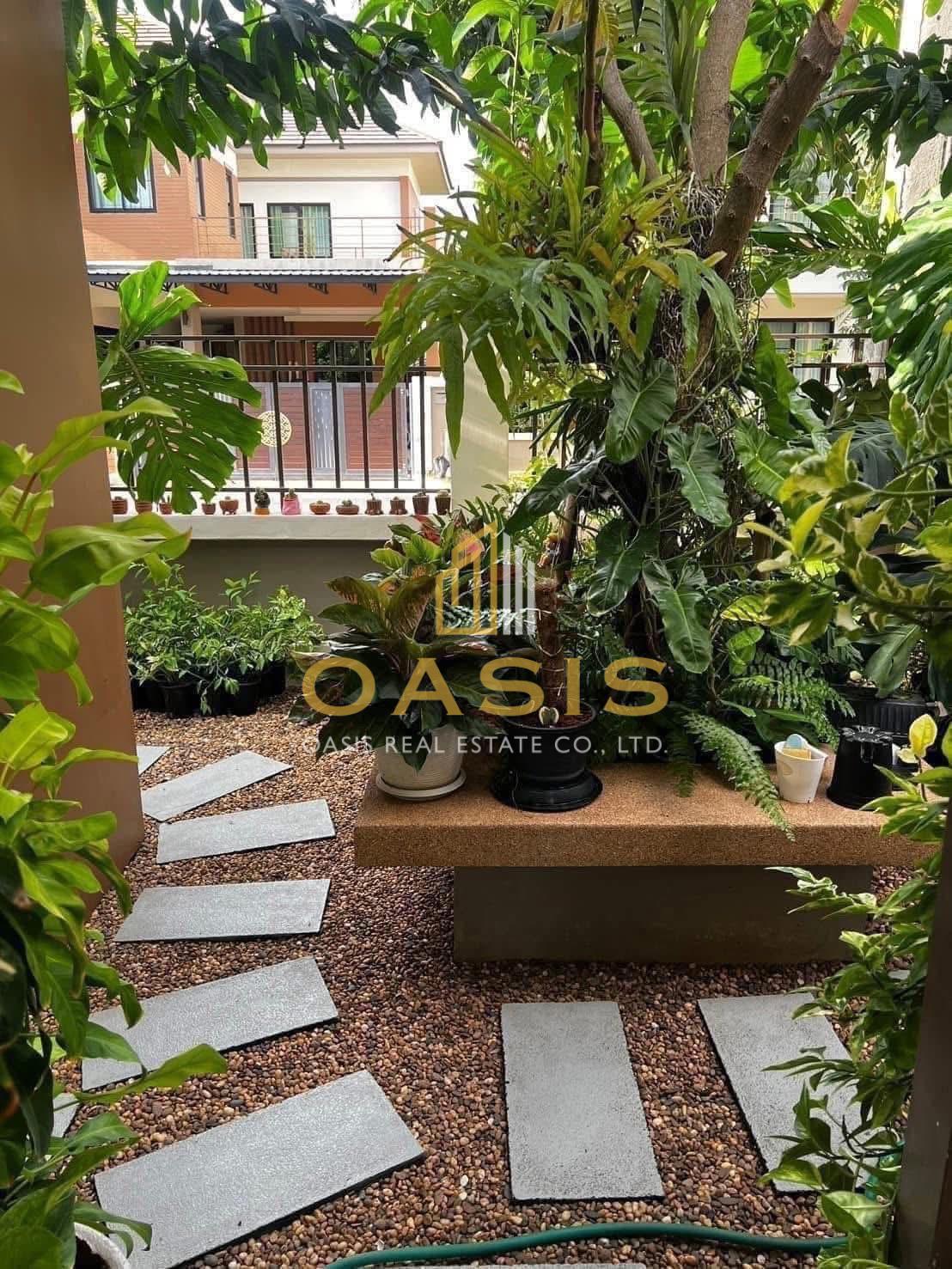 Fully Furnished 2-Storey Detached House For sale