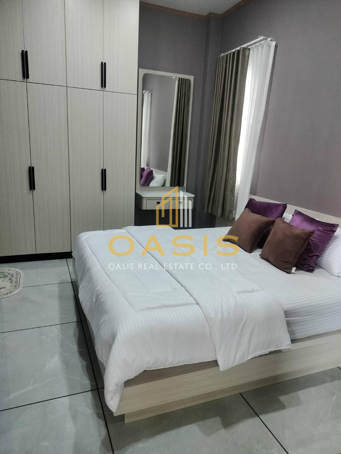 Newly Built Pool Villa House for Sale