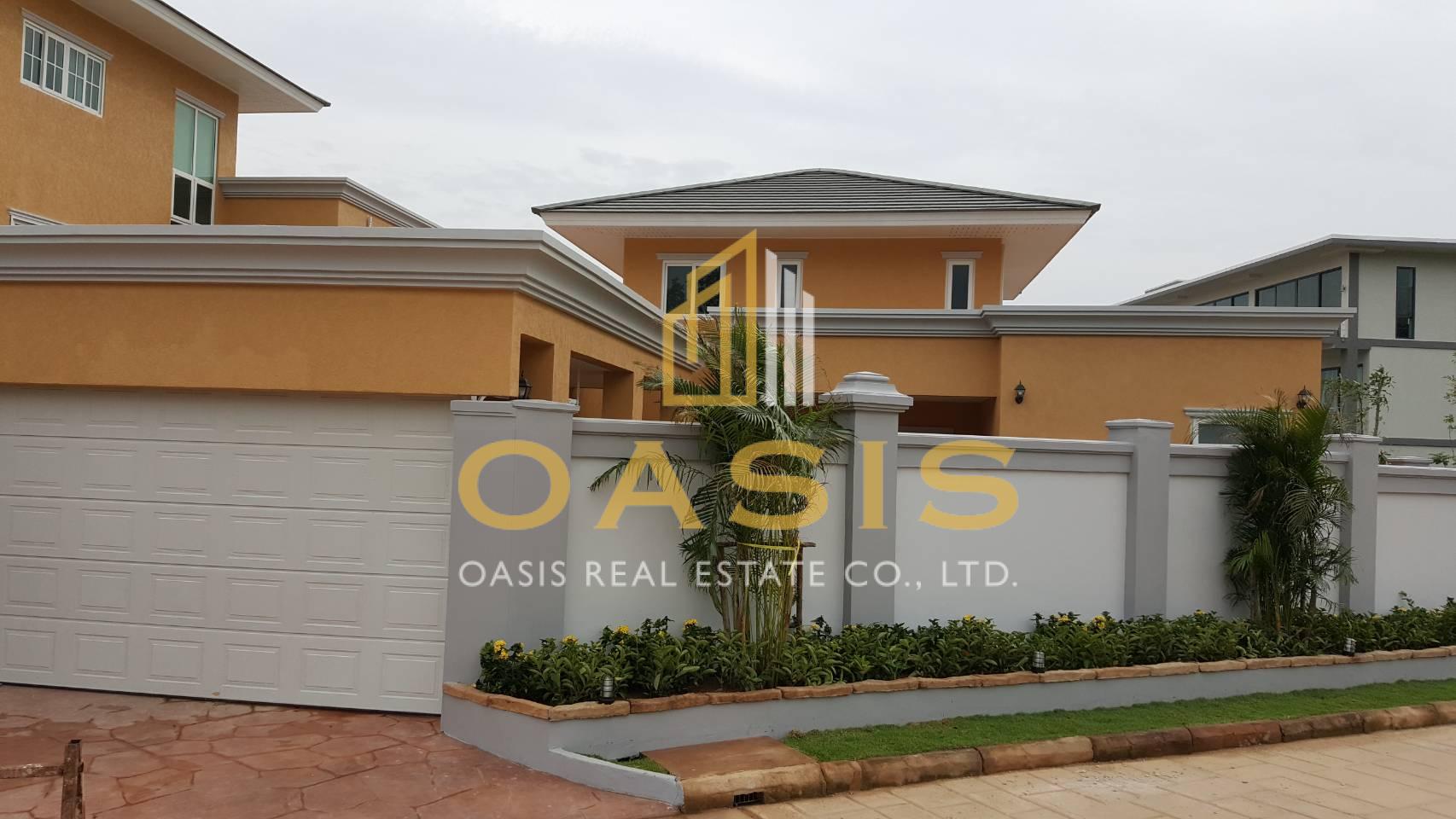 Luxury Pool Villa for Rent at Siam Royal View