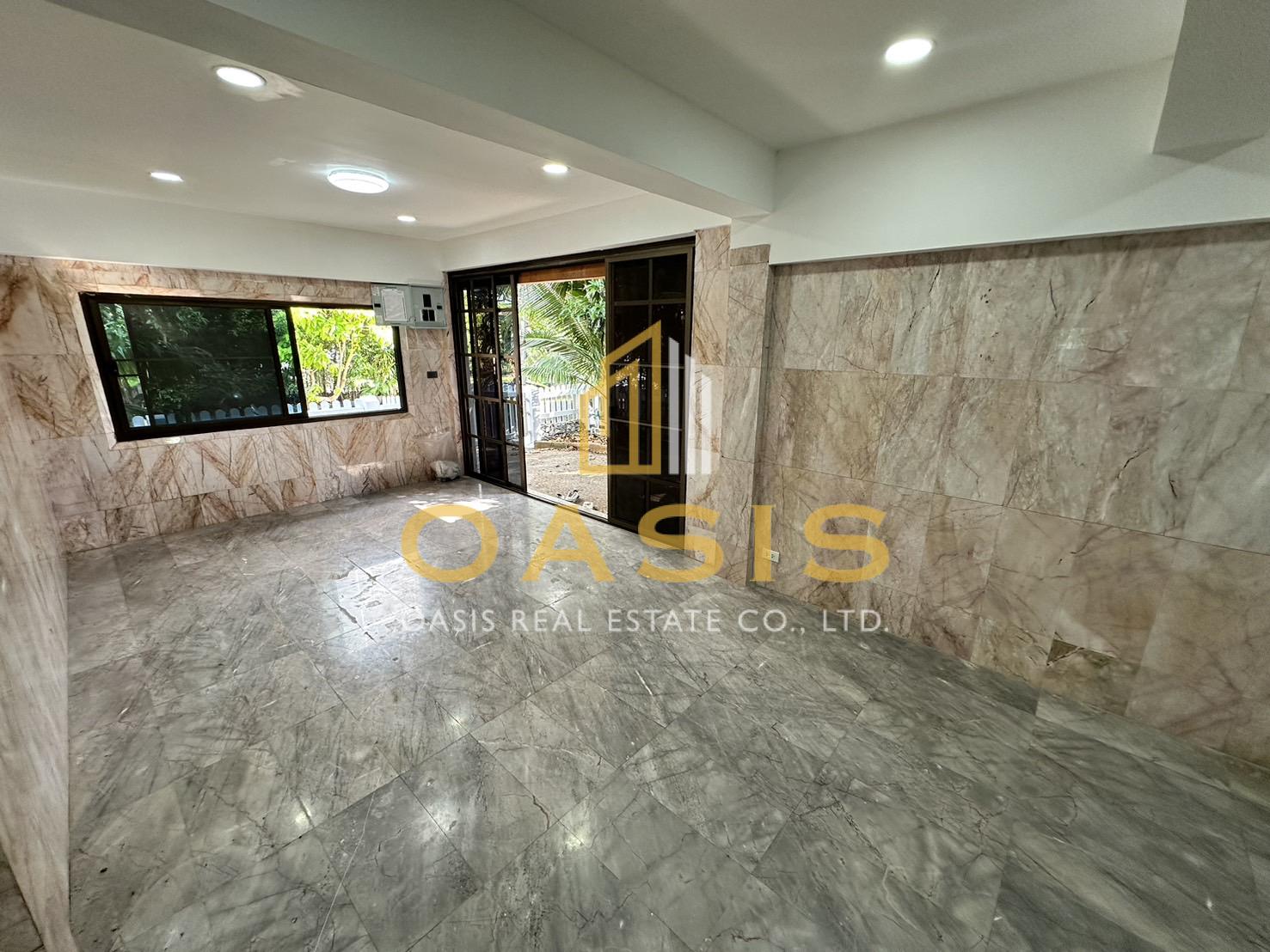 Grand Condotel Village