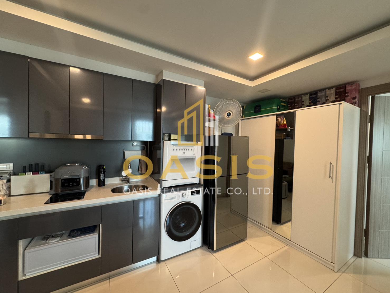 🏝 Arcadia Beach Continental – 2 Bedroom Condo for Sale