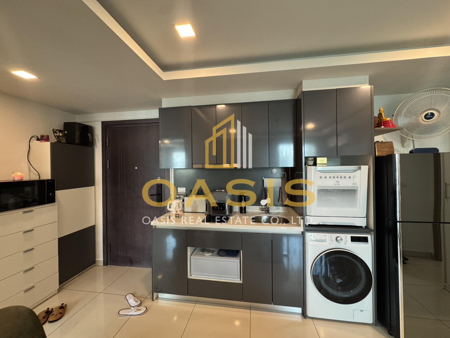 🏝 Arcadia Beach Continental – 2 Bedroom Condo for Sale