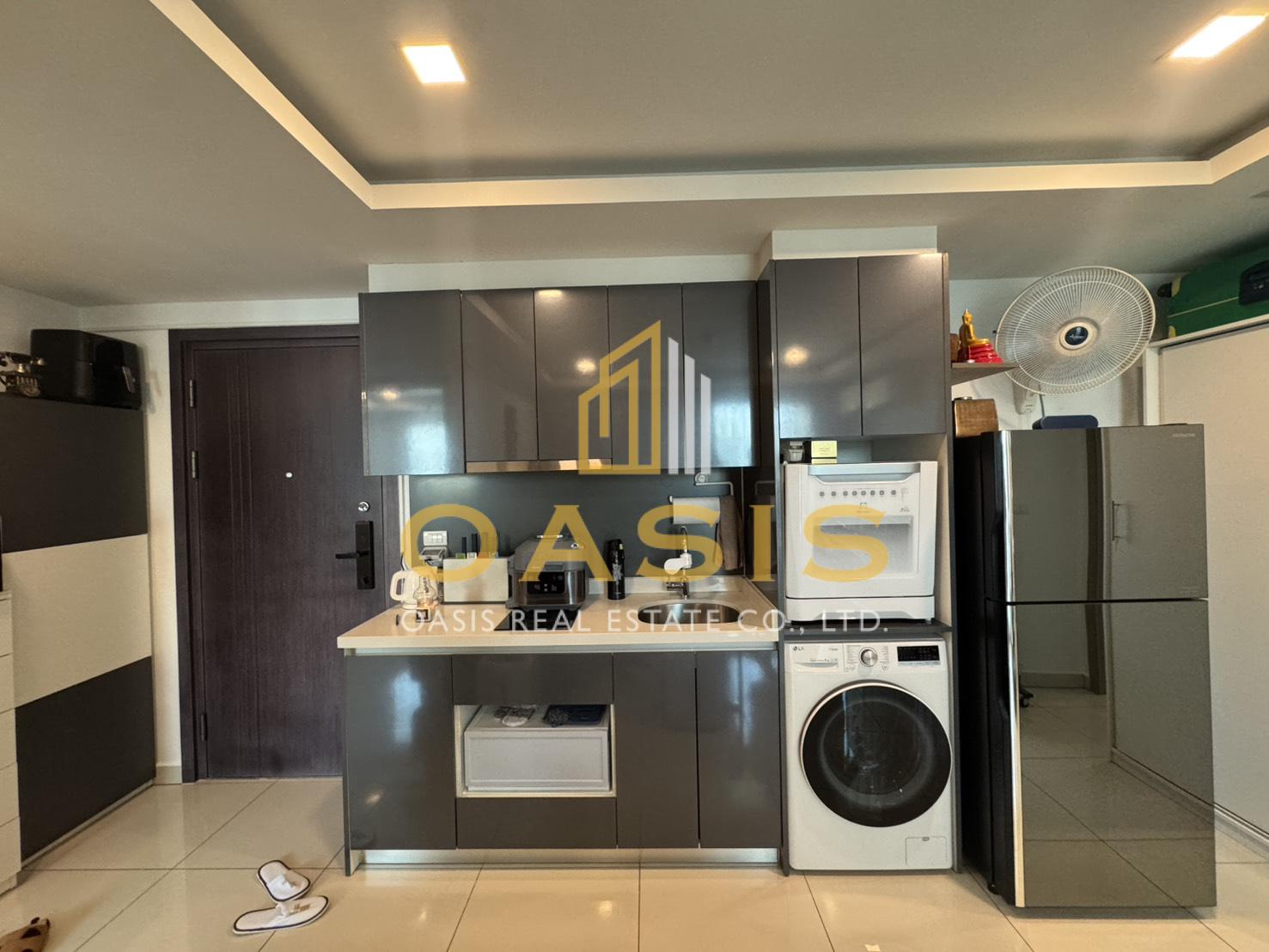 🏝 Arcadia Beach Continental – 2 Bedroom Condo for Sale