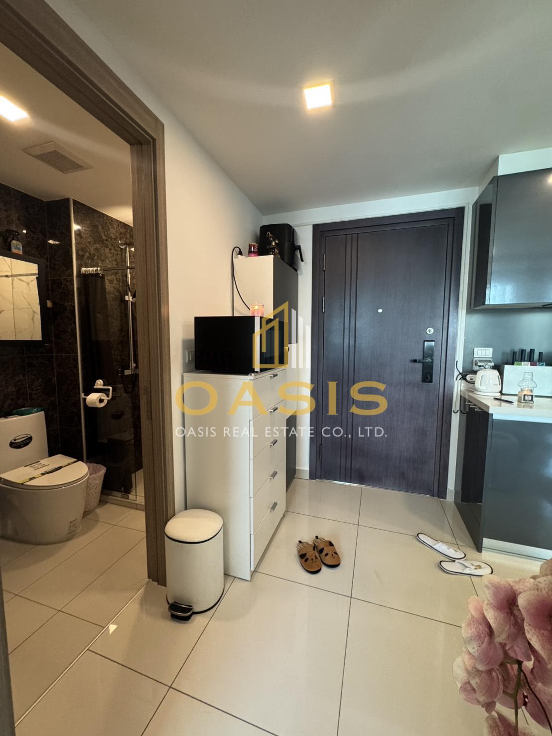🏝 Arcadia Beach Continental – 2 Bedroom Condo for Sale