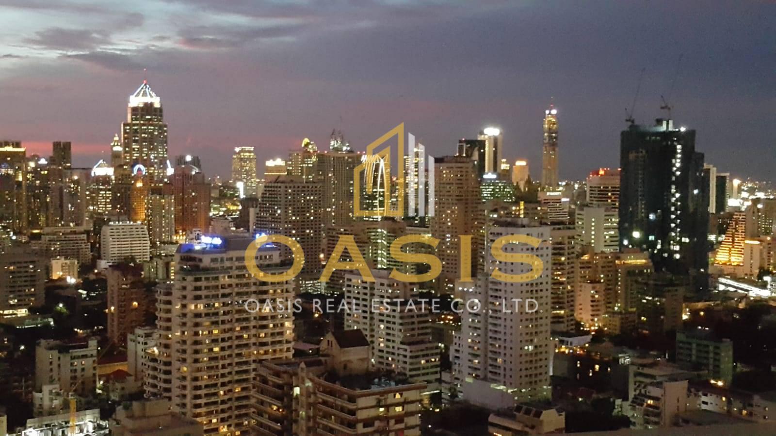 Luxury Penthouse overlooking Benjakitti Park – Asoke, Bangkok