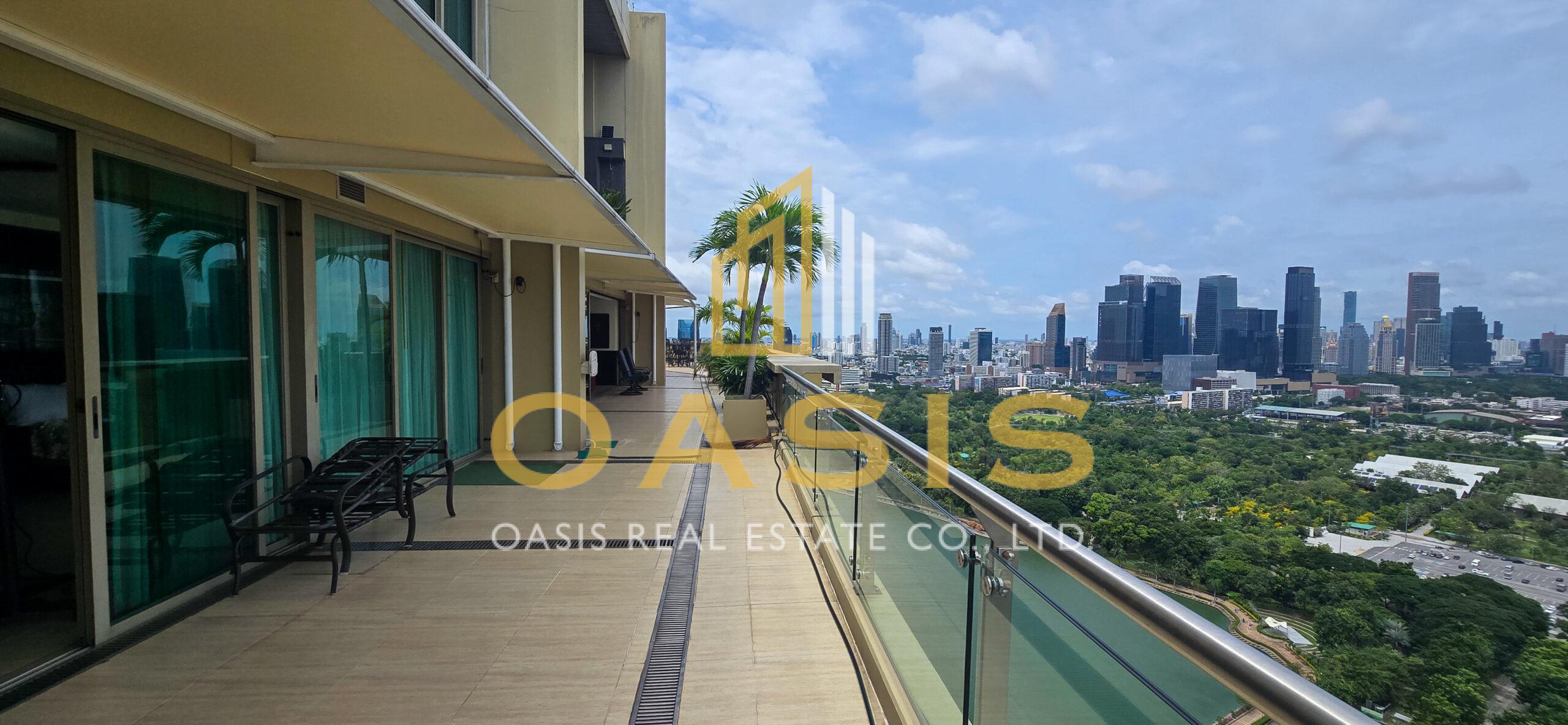 Luxury Penthouse overlooking Benjakitti Park – Asoke, Bangkok