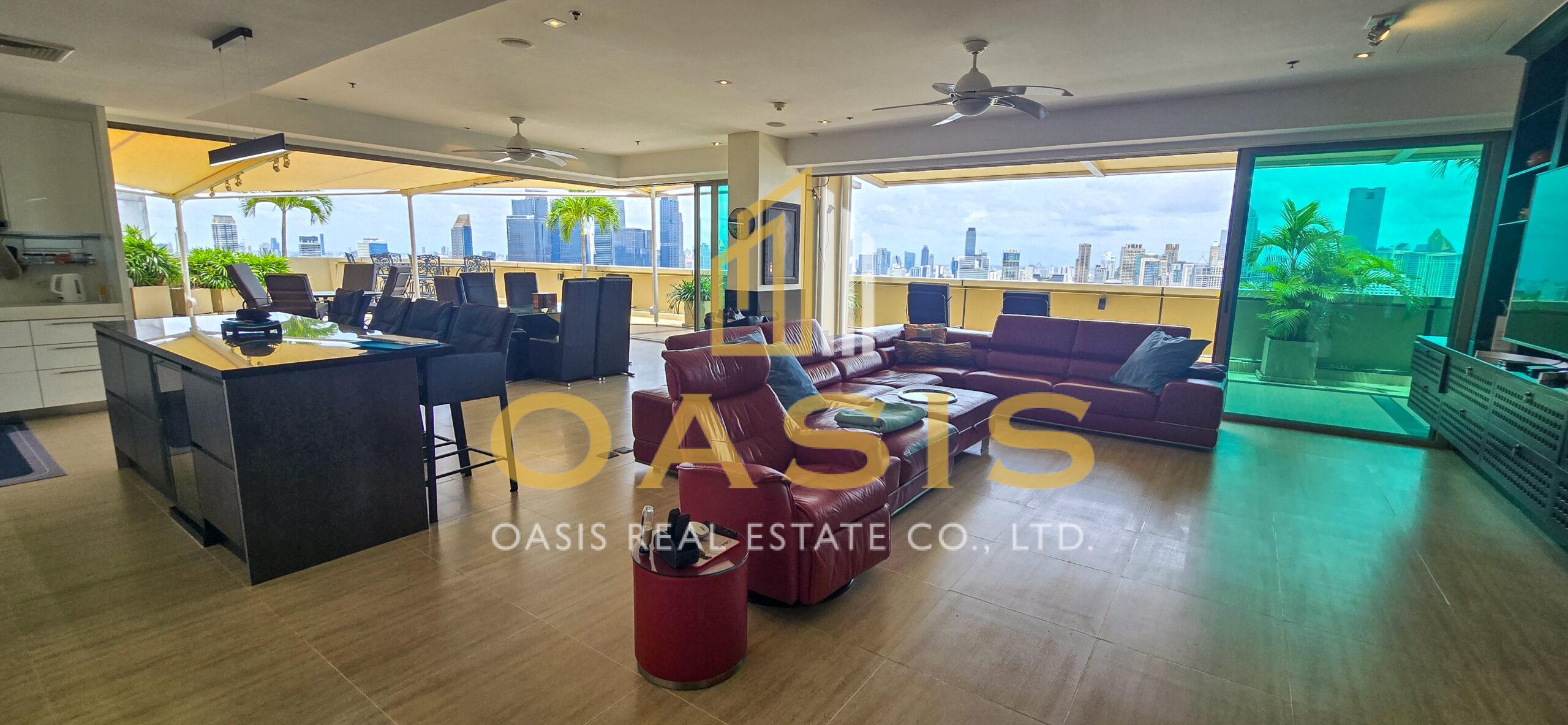 Luxury Penthouse overlooking Benjakitti Park – Asoke, Bangkok
