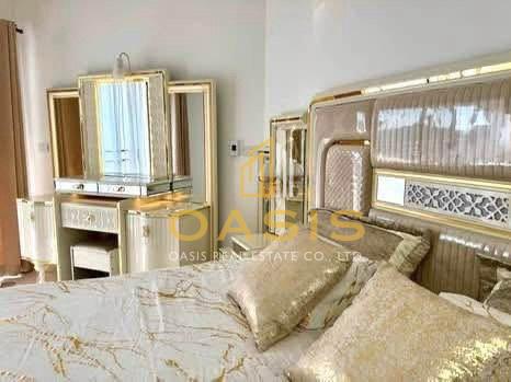 Beautiful big renovated studio in Paradise Condominium Jomtien in Foreign name