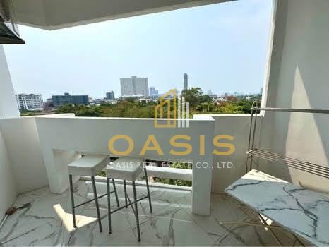 Beautiful big renovated studio in Paradise Condominium Jomtien in Foreign name