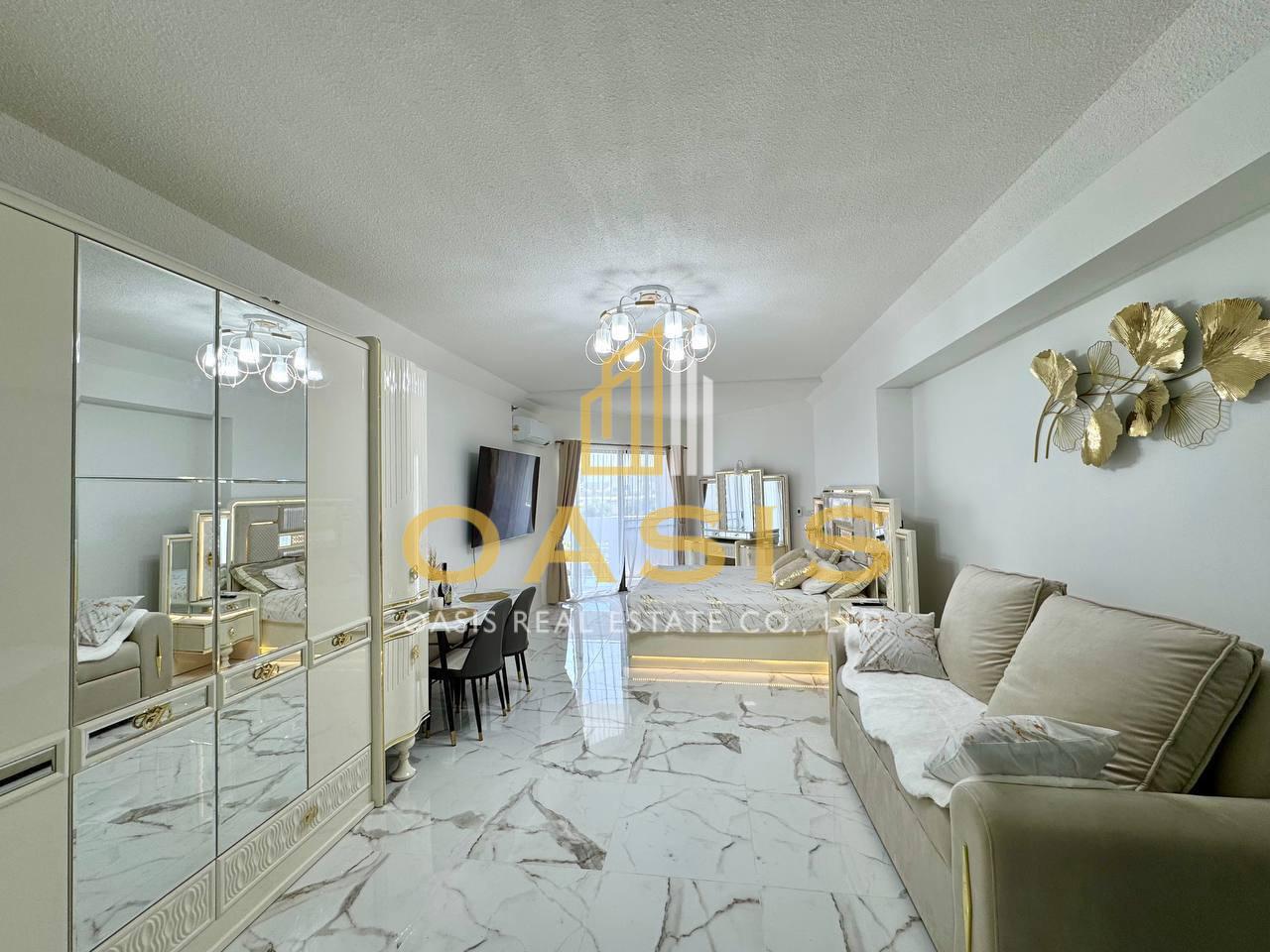 Beautiful big renovated studio in Paradise Condominium Jomtien in Foreign name